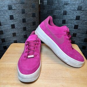 Women’s Size 12 NIKE AF1 Pink Suede Platform sneakers